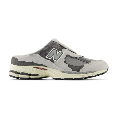 New Balance M2002NA - Grey - Sneakers
