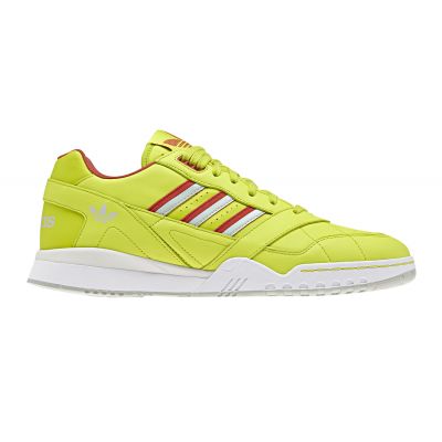 adidas A.R. Trainer - Yellow - Sneakers