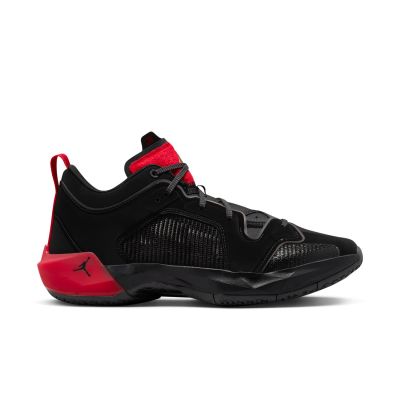 Air Jordan 37 Low "Bred" - Black - Sneakers